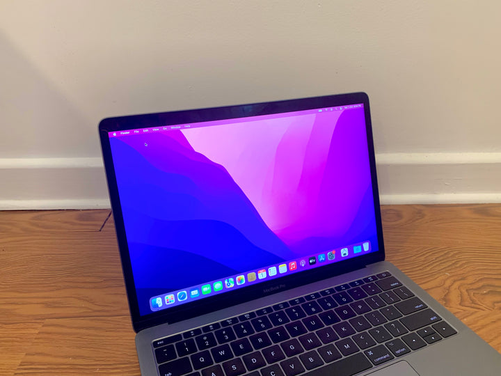Apple MacBook Pro 13 inch 2017 Intel i5 16GB 500GB SSD A1708 (New Battery)