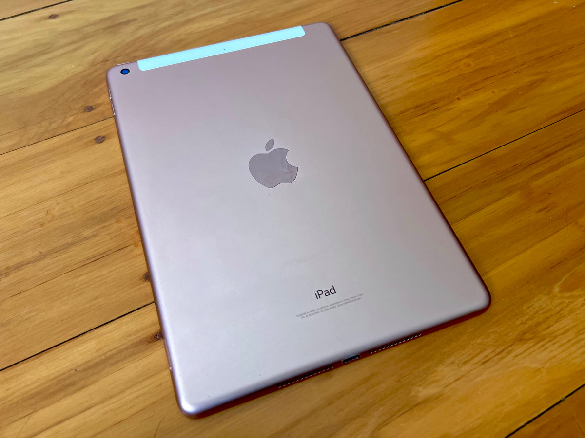 Apple iPad 6th Gen 32GB Wi-Fi + Cellular 3G/4G Gold (As New)