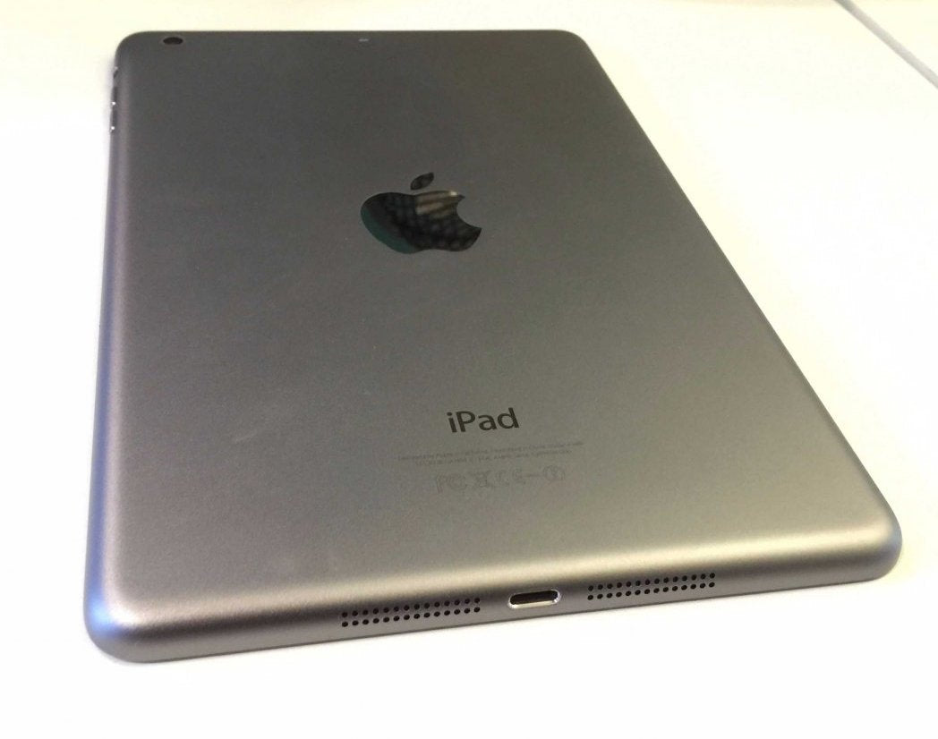 Apple iPad Mini 2 Wifi + Cellular 3G/4G 16GB With Case, Screen Protector (Exc)